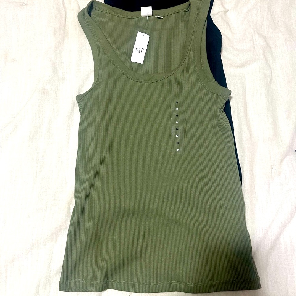 GAP Women's Ribbed Tank Top 2pack - Picture 2 of 3